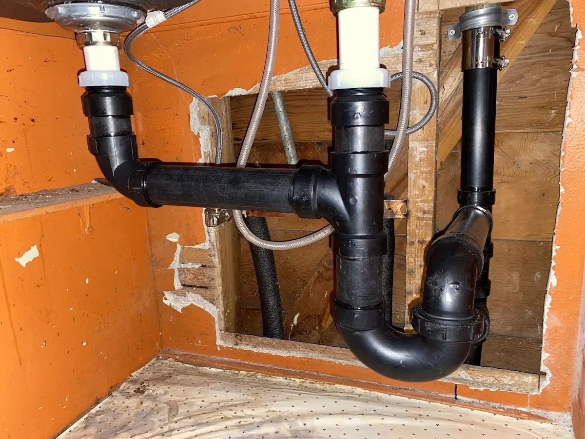 Professional Pipe Bursting equipment and tools on the job in DeRidder